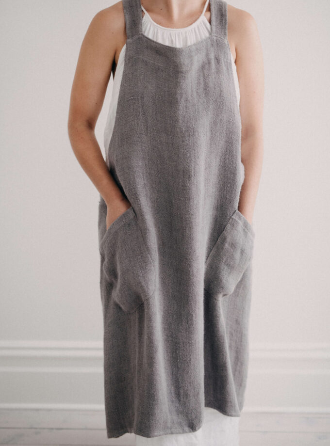 Harlow Linen Cross-Back Apron - Stone
