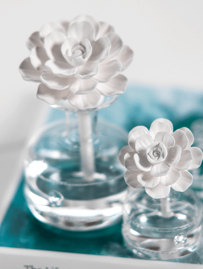 Mini Grand Casablanca Porcelain Diffuser - Tahitian Gardenia